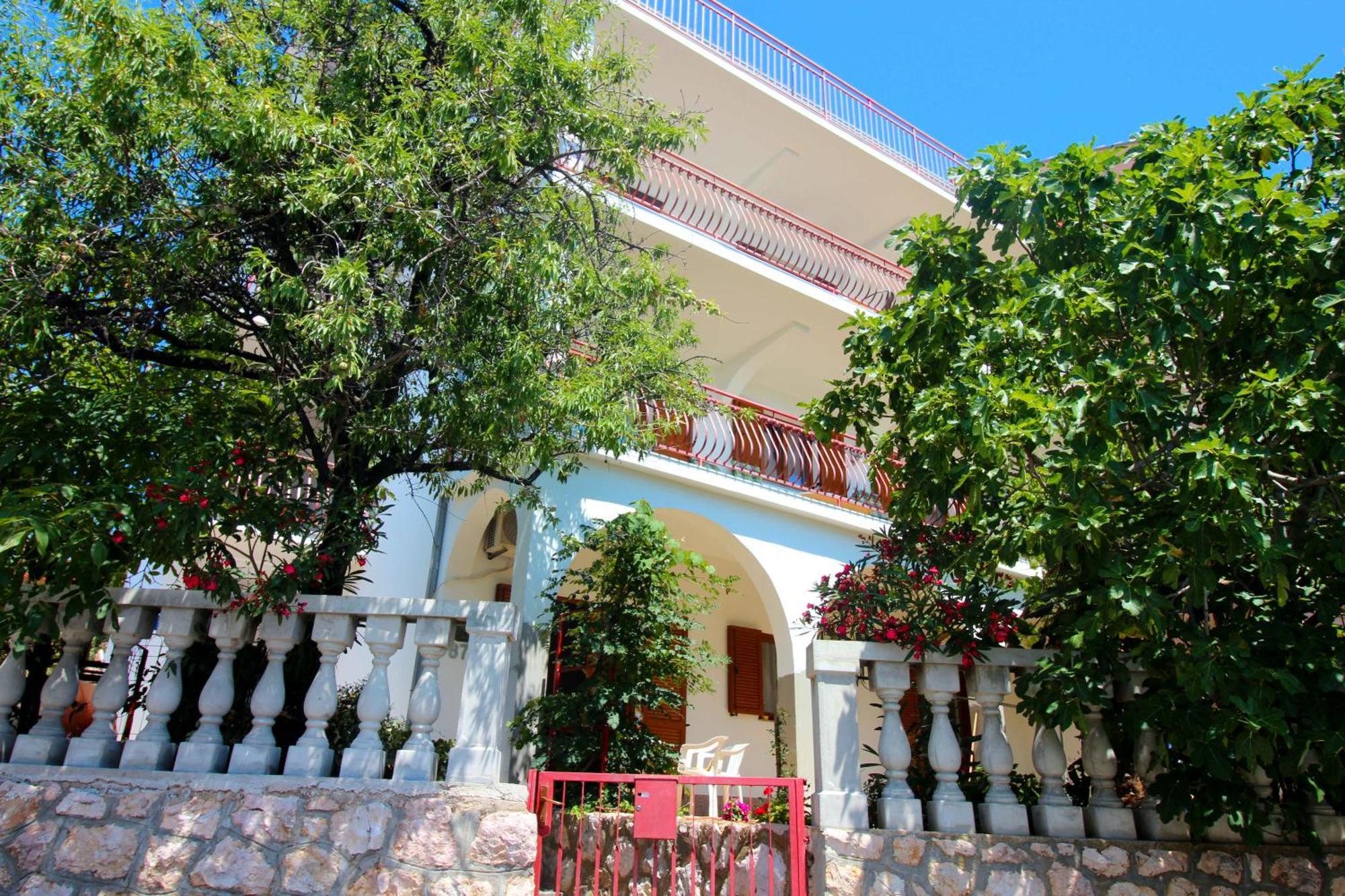 Apartments Manda Novi Vinodolski Bagian luar foto