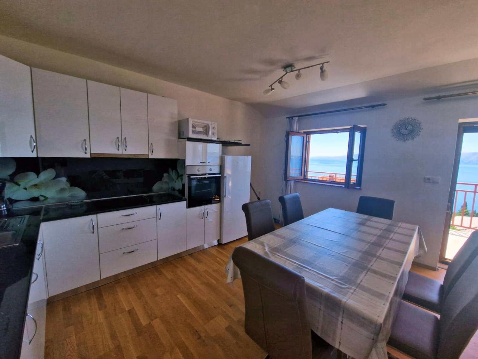 Apartments Manda Novi Vinodolski Bagian luar foto