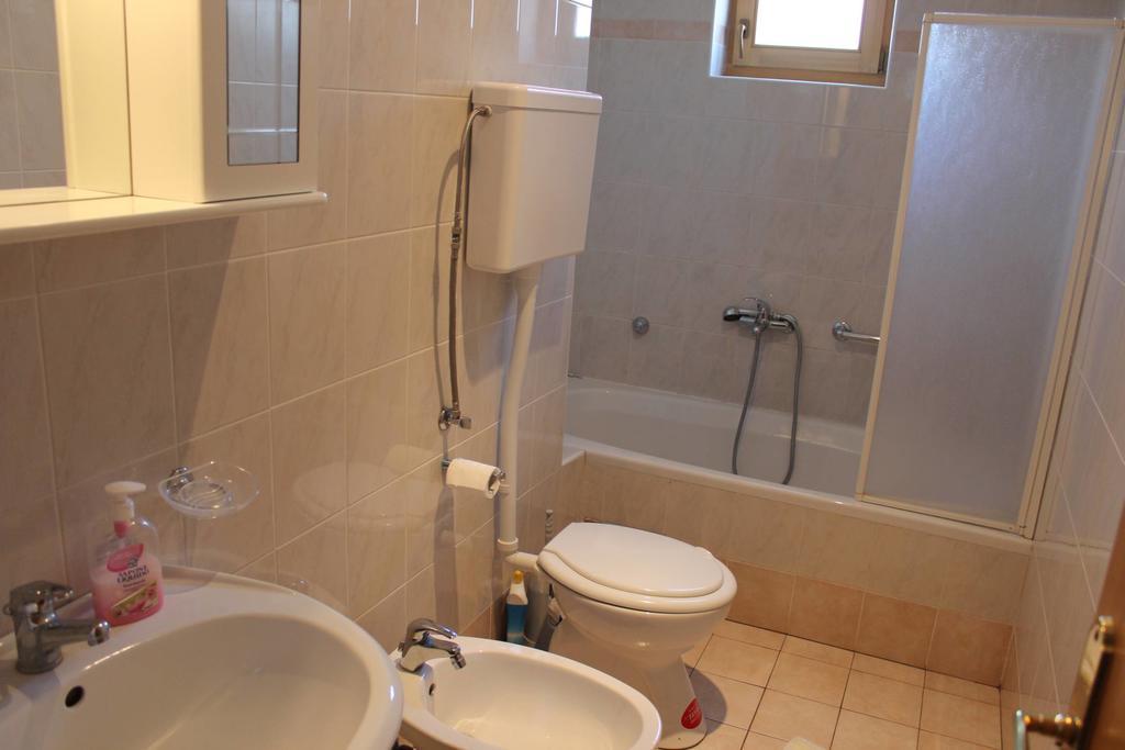 Apartments Manda Novi Vinodolski Ruang foto