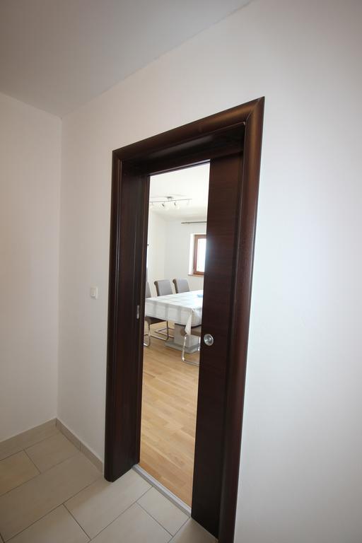 Apartments Manda Novi Vinodolski Bagian luar foto